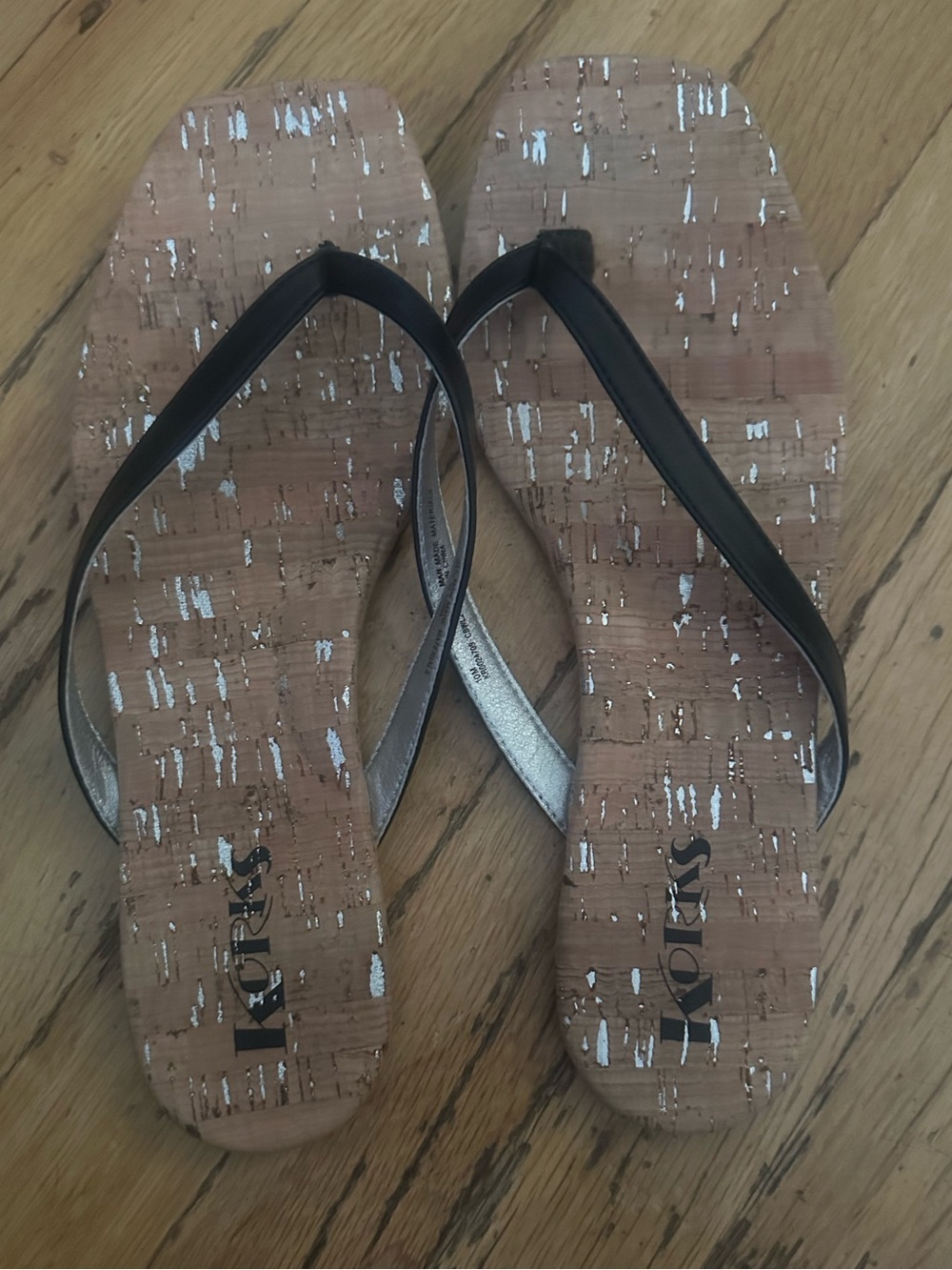 Korks Winnie Black Cork Flip Flop Sandals